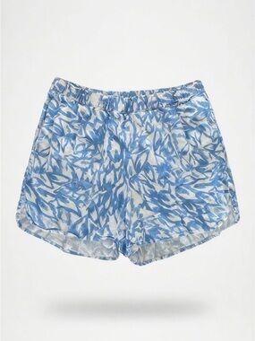 NWOT H&M Blue and White Floral Athletic Shorts